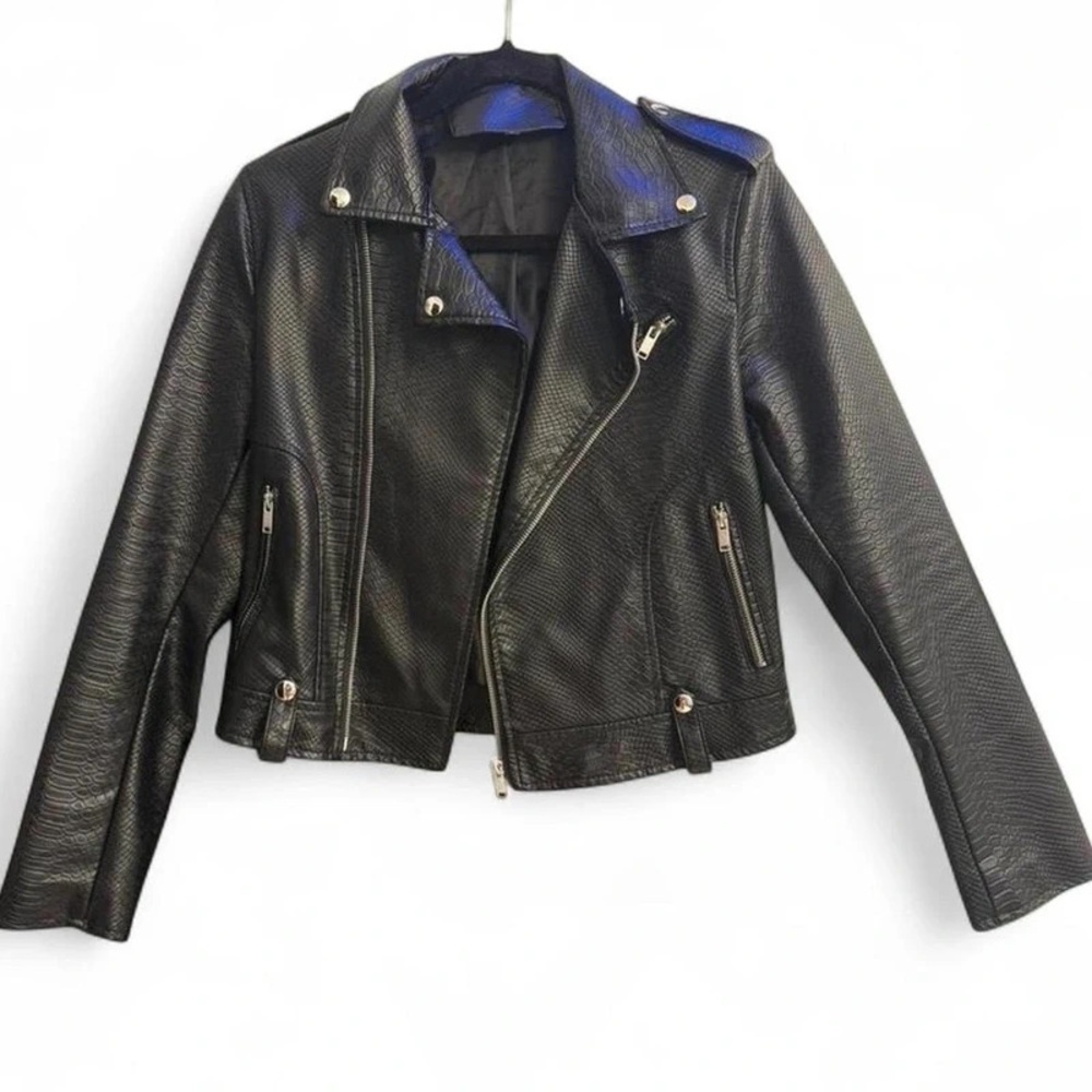 SHEIN Black Textured Leather Jacket